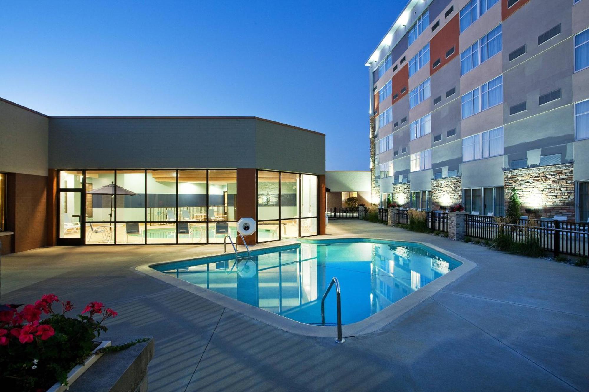 Four Points By Sheraton - Saginaw Exterior photo