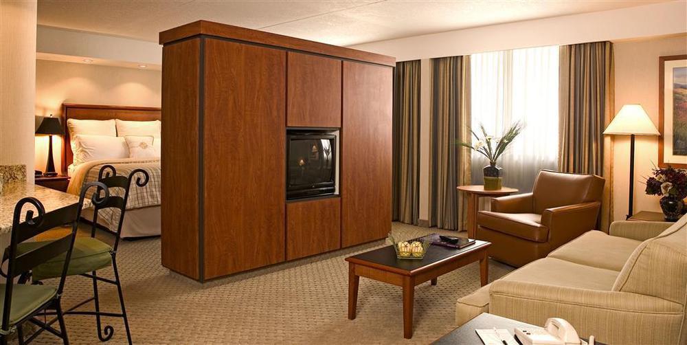 Four Points By Sheraton - Saginaw Room photo